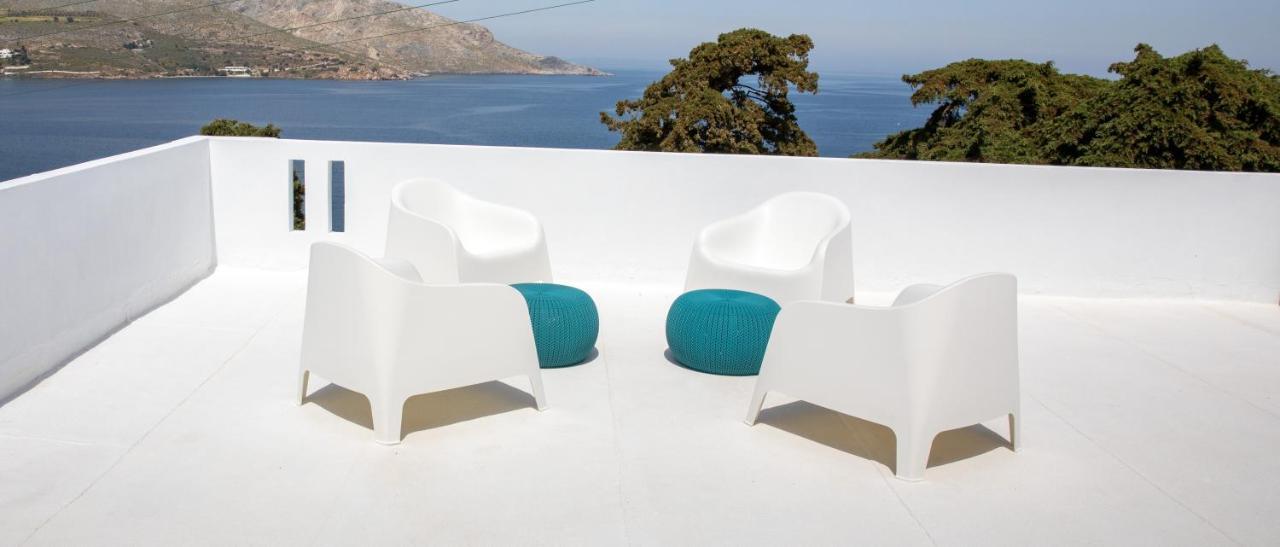 Sunny Bay Villa Agia Marina  Buitenkant foto