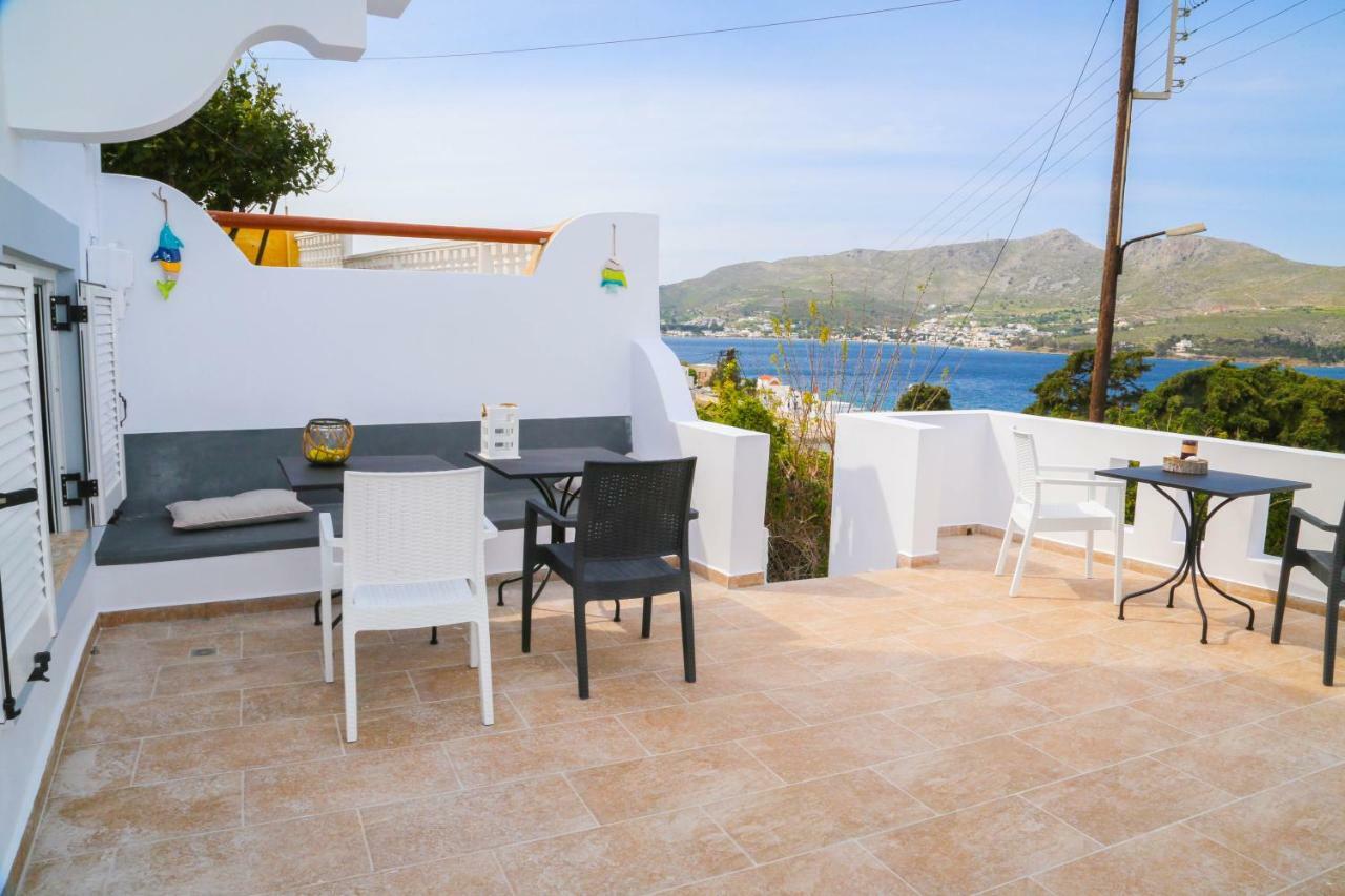 Sunny Bay Villa Agia Marina  Buitenkant foto
