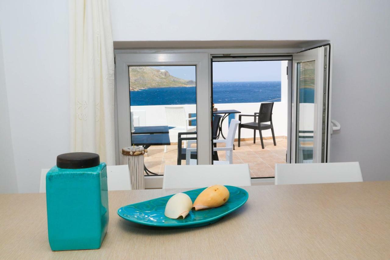 Sunny Bay Villa Agia Marina  Buitenkant foto